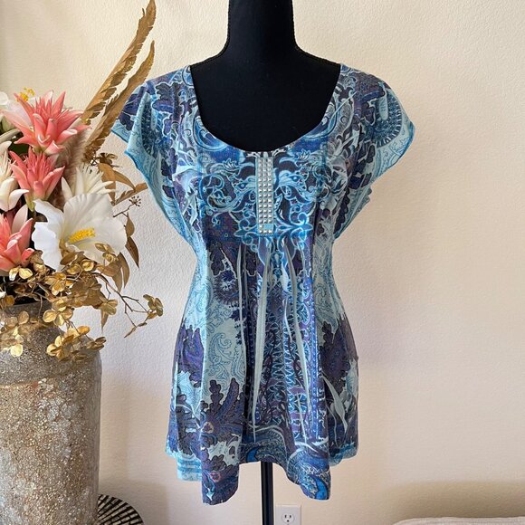 Unity World Wear Tops - Y2K Floral Flowy Blue Flutter Sleeve Scoop Neck Stretchy Top